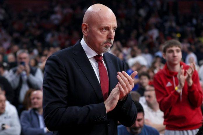 “cuvao-je-10-godina-zvezdinu-trenerku-da-bude-sahranjen-u-njoj”-sasa-obradovic-kroz-suze-pricao-o-cveletu!