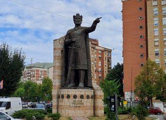 OPTUŽENO ČAK 154 SRBA NA KiM Priština kopira Zagreb u borbi za sever Kosova: “Srbi izvoze šljivovicu, a Hrvati model suđenja za ratne zločine” optuzeno-cak-154-srba-na-kim-pristina-kopira-zagreb-u-borbi-za-sever-kosova:-“srbi-izvoze-sljivovicu,-a-hrvati-model-sudenja-za-ratne-zlocine”