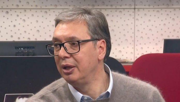 vucic-o-lazima-milovana-brkica:-nisam-pristao-da-platim-reket-–-nekad-su-ga-tukli,-u-moje-vreme-mu-dlaka-sa-glave-ne-fali