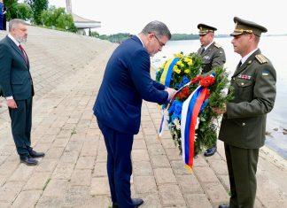 Delegacija Ukrajine u Beogradu položila venac povodom 8. maja, Dana sećanja i primirja (FOTO) delegacija-ukrajine-u-beogradu-polozila-venac-povodom-8.-maja,-dana-secanja-i-primirja-(foto)