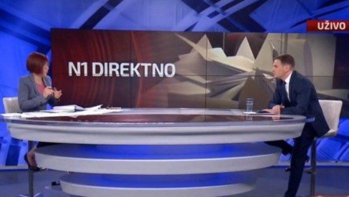 “da-podrzim-studentsku-listu-–-zaista-ne”-milos-jovanovic-oduvao-blokadere-(video)
