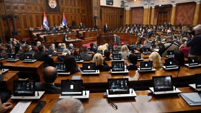 brnabic-sazvala-sednicu:-skupstine-srbije-o-izmena-izbornih-zakona-12.-maja