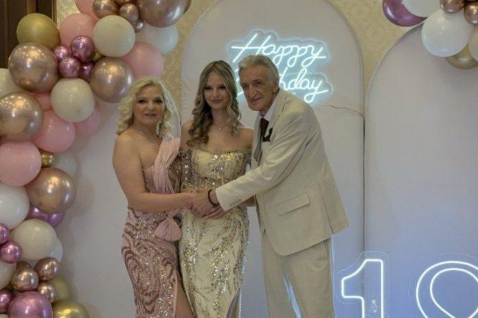 zavirite-na-gala-proslavu-cerke-mirka-kodica!-sve-puca-od-glamura,-a-jedan-detalj-svima-zapao-za-oko!-(video)