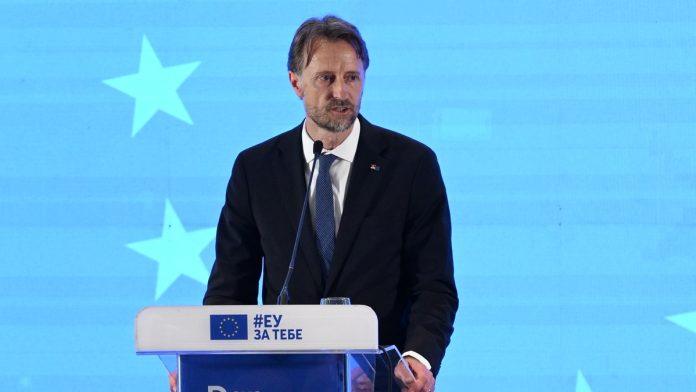 bekerat:-nadam-se-da-ce-uskoro-doci-dan-kada-ce-se-srbija-pridruziti-eu-(foto)