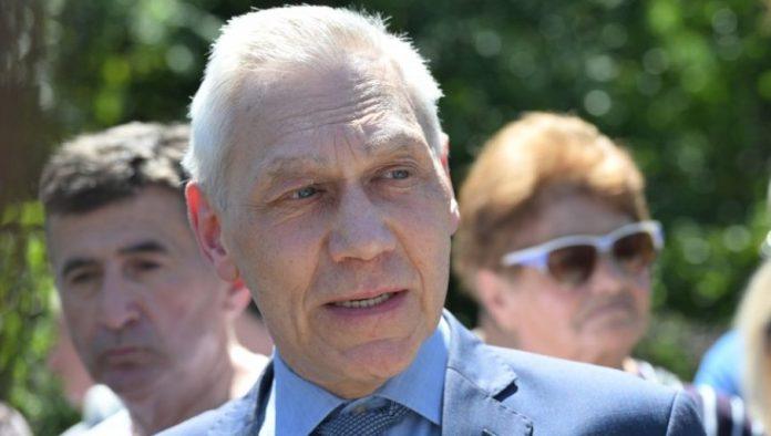 “velika-pobeda-je-moralni-stub-rusije”:-autorski-tekst-ambasadora-aleksandra-bocan-harcenka