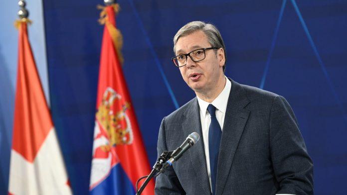 vucic-cestitao-dan-pobede:-“srbija-i-srpski-narod-rekli-su-ne-fasizmu”