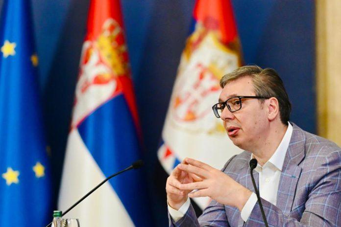 “uskoro-ce-biti-izbori!-ocekujem-ubedljivu-pobedu”-vucic-se-obratio-javnosti:-mi-se-borimo-da-pobedi-srbija!-donosi-se-odluka-–-buducnost-ili-proslost-(video)