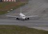 BIZARNO: Avion udario i usmrtio jednu osobu na pisti, putnici evakuisani bizarno:-avion-udario-i-usmrtio-jednu-osobu-na-pisti,-putnici-evakuisani