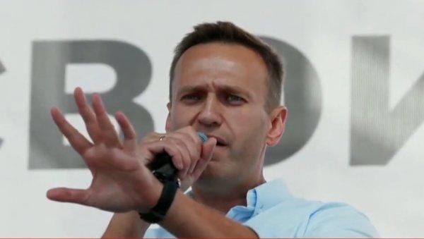 “novicok”-u-donjem-vesu,-agent-prevaren-na-staru-caku:-kako-je-navaljni-osramotio-fsb,-obmanuo-atentatora-da-je-pomocnik-sefa-(video) “novicok”-u-donjem-vesu,-agent-prevaren-na-staru-caku:-kako-je-navaljni-osramotio-fsb,-obmanuo-atentatora-da-je-pomocnik-sefa-(video)