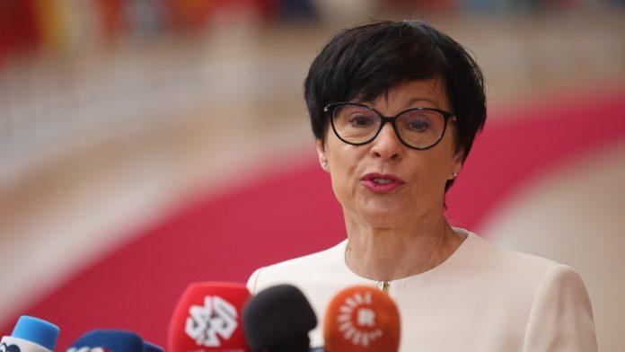 “srbija-se-pridruzila-albaniji-i-crnoj-gori”-marta-kos-udahnula-evropski-optimizam-u-region:-“ima-mesta-za-sve-drzave-zapadnog-balkana-u-eu”