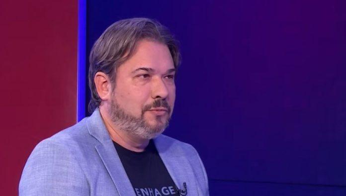 blokaderi-otkacili-eko-strazu:-svada-zbog-coveka-koji-vodi-ljubav-sa-usisivacem!-(foto)
