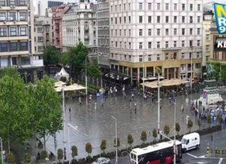 POLITIČKA PROPAST: Đilas i Marinika se brukaju u centru Beograda (VIDEO) politicka-propast:-dilas-i-marinika-se-brukaju-u-centru-beograda-(video)