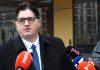 MRDIĆ IZ SKUPŠTINE: Dolovac i Nenadić grčevito se bore da sačuvaju funkcije da ne bi odgovarali za krivična dela koja su počinili mrdic-iz-skupstine:-dolovac-i-nenadic-grcevito-se-bore-da-sacuvaju-funkcije-da-ne-bi-odgovarali-za-krivicna-dela-koja-su-pocinili