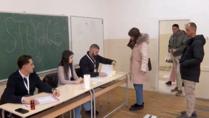 istekao-rok-za-predaju-lista:-sledi-peti-izborni-proces-na-kim-u-poslednjih-16-meseci