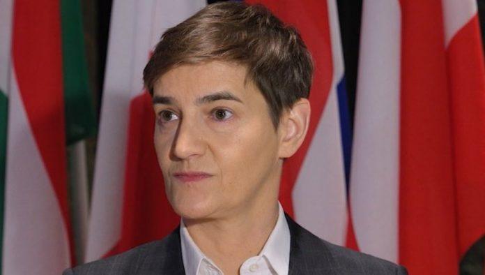 “muka-mi-je-da-se-dopisujem-sa-covekom-koji-je-tukao-zene”-brnabic:-aleksandar-radovanovic-je-bezocni-lazov