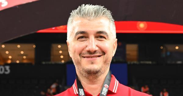 zestoka-borba-za-zivot-u-efesu!-kondicionom-treneru-stalo-srce-na-deset-minuta,-lekar-brzo-reagovao zestoka-borba-za-zivot-u-efesu!-kondicionom-treneru-stalo-srce-na-deset-minuta,-lekar-brzo-reagovao