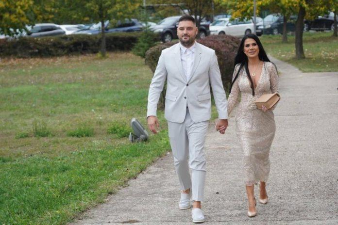 zavirite-u-gala-slavlje!-ljuba-perucica-slavi-prvi-rodendan-cerke-katje!-ovo-nas-je-docekalo-na-ulazu!-(video)