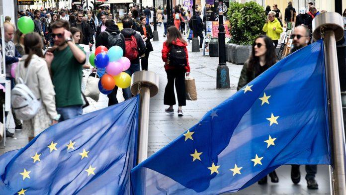 broj-gradana-srbije-koji-veruje-u-clanstvo-u-eu-najmanji-na-balkanu-objavljeno-najnovije-istrazivanje:-“ocekivanja-su-izneverena”