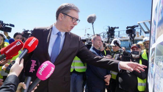 “ovo-je-i-istorija-i-buducnost-istovremeno”-vucic-o-ekspu:-morate-da-uradite-vece-stvari-nego-sto-ljudi-od-vas-ocekuju