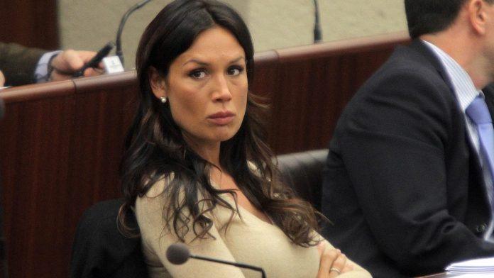 fatalna-zubna-tehnicarka-izazvala-haos-berluskonijeva-madam-podvodila-devojke,-a-sada-bi-dordi-meloni-mogla-da-dode-glave