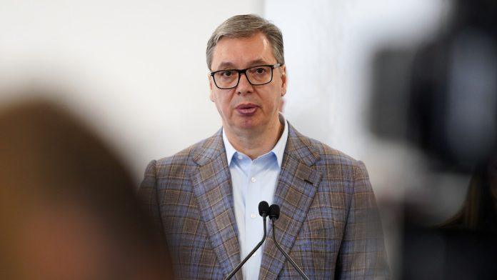 vucic-se-obraca-gradanima-u-11.30-sati:-govorice-o-svim-aktuelnim-temama