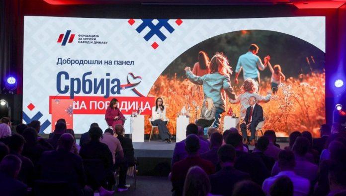 “porodica-je-temelj-stabilne-i-snazne-srbije”:-odrzan-panel-povodom-medunarodnog-dana-porodice