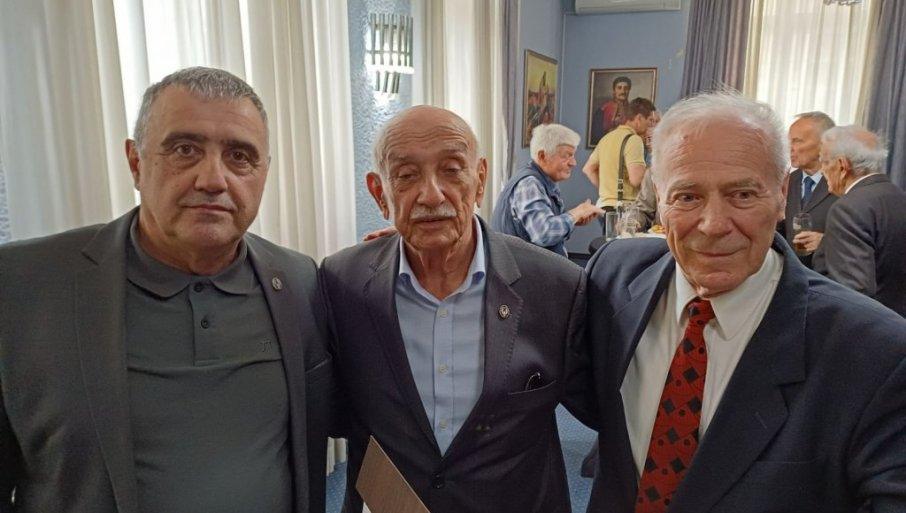 udruzenje-veterana-ob-i-vp-obelezilo-svoj-dan:-nema-zaborava-za-heroje-i-njihove-porodice…-(foto) udruzenje-veterana-ob-i-vp-obelezilo-svoj-dan:-nema-zaborava-za-heroje-i-njihove-porodice…-(foto)