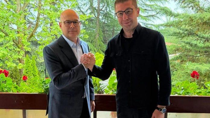 vucevic-u-skoplju-sa-predsednikom-vlade-severne-makedonije-mickovskim