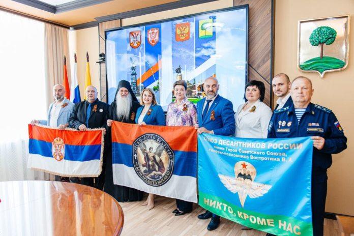 jacanje-pobratimstva-i-bratskih-odnosa-dva-grada-i-srpskog-i-ruskog-delegacija-krusevca-posetila-grad-lipeck-u-rusiji-(foto)