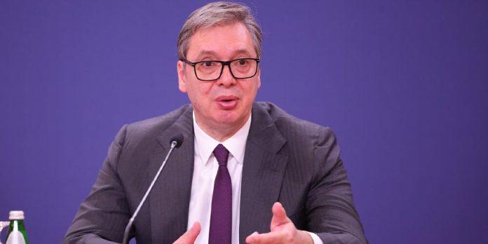 vucic-najavio-zestok-udar-na-korupciju-u-redovima-bezbednosnih-sluzbi!-cistka-u-policiji-i-vojsci,-nema-vise-mesta-za-one-koji-cuvaju-kriminalce