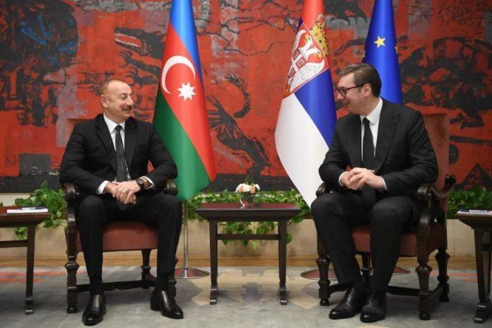 vucic-se-sastao-sa-alijevim:-zvanicno-pocela-istorijska-poseta,-sledi-razgovor-sa-predstavnicima-najvecih-azerbejdzanskih-kompanija