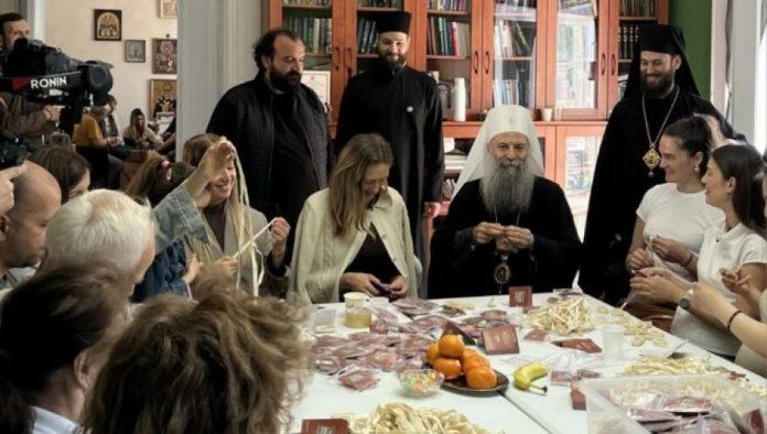 pripremaju-se-trakice-osvestane-na-casnom-pojasu-presvete-bogorodice:-ucestvovao-i-patrijarh,-evo-ko-ce-ih-dobiti-u-beogradu-(foto/video)