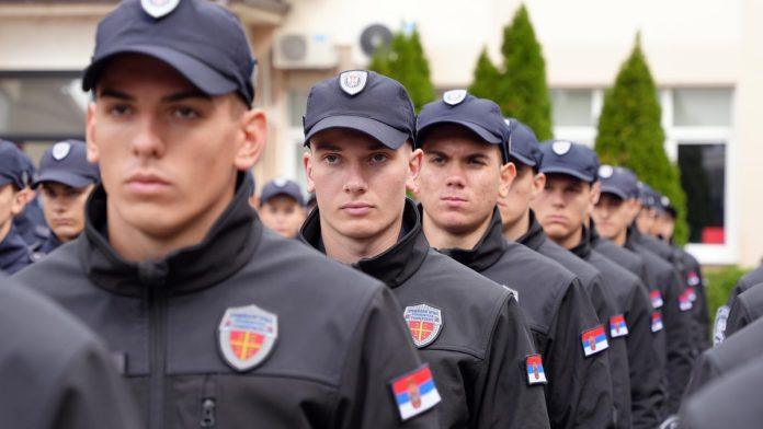 dacic-poslao-depesu-zaposlenima-u-policiji!-ovo-je-svima-strogo-zabranjeno,-objavljene-naredbe-u-10-tacaka