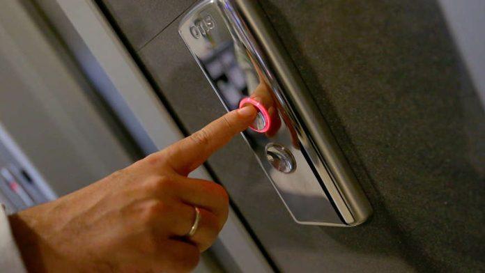zaboravite-it,-ovo-je-posao-buducnosti:-plata-ovih-servisera-ide-i-do-150.000-evra,-a-radnike-ne-mogu-da-nadu-ni-“lupom”