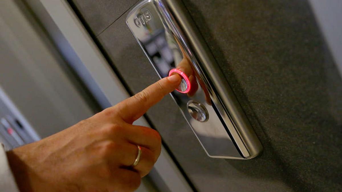 zaboravite-it,-ovo-je-posao-buducnosti:-plata-ovih-servisera-ide-i-do-150.000-evra,-a-radnike-ne-mogu-da-nadu-ni-“lupom” zaboravite-it,-ovo-je-posao-buducnosti:-plata-ovih-servisera-ide-i-do-150.000-evra,-a-radnike-ne-mogu-da-nadu-ni-“lupom”