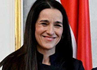 ANITA ORBAN NAJAVILA NOVI DIJALOG: Kijev i Budimpešta o pravima mađarske manjine u Ukrajini anita-orban-najavila-novi-dijalog:-kijev-i-budimpesta-o-pravima-madarske-manjine-u-ukrajini