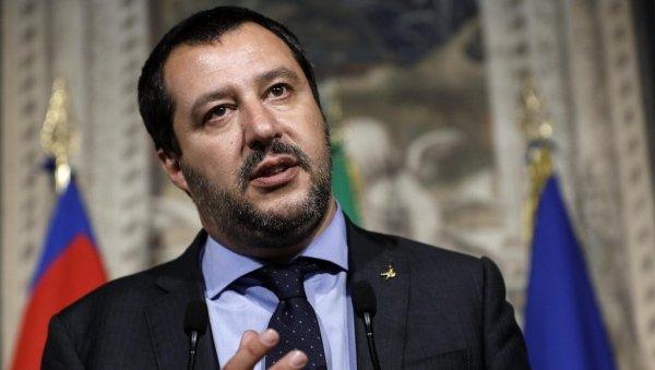salvini-o-napadu-u-modeni:-“uhapseni-nazvao-hriscane-kopiladima” salvini-o-napadu-u-modeni:-“uhapseni-nazvao-hriscane-kopiladima”