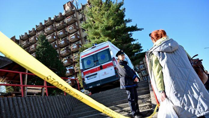 povreden-policajac-(28):-u-teskoj-saobracajnoj-nesreci-sluzbenik-oboren-sa-motocikla