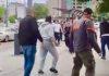 INCIDENT NA SLAVIJI Napadnuti aktivisti SNS, ima privedenih i povređenih (VIDEO) incident-na-slaviji-napadnuti-aktivisti-sns,-ima-privedenih-i-povredenih-(video)