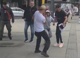 NASILjE BLOKADERSKIH BANDITA NA SLAVIJI: Hitna pomoć ukazala pomoć četvorici aktivista SNS-a (VIDEO) nasilje-blokaderskih-bandita-na-slaviji:-hitna-pomoc-ukazala-pomoc-cetvorici-aktivista-sns-a-(video)