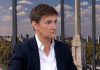 BRNABIĆ OSUDILA NAPAD NA AKTIVISTE SNS “Jasna razlika, predsednik Vučić još jednom pozvao na mir, dok je jedina politika blokadera nasilje i teror!” brnabic-osudila-napad-na-aktiviste-sns-“jasna-razlika,-predsednik-vucic-jos-jednom-pozvao-na-mir,-dok-je-jedina-politika-blokadera-nasilje-i-teror!”