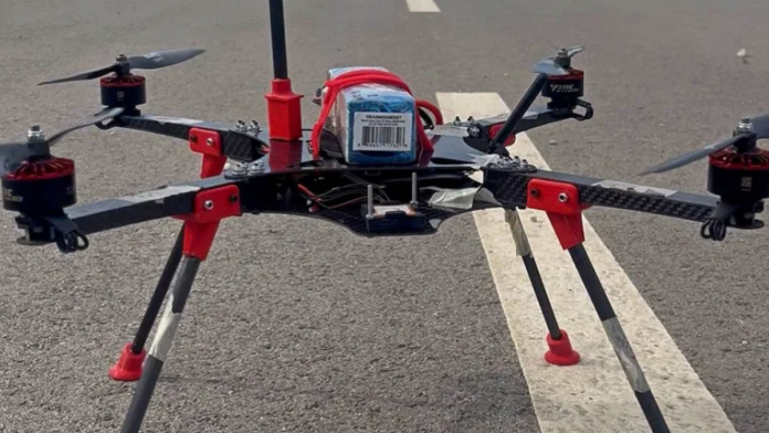 (foto)-srpski-studenti-razvili-dron-koji-ima-masinski-vid-i-ne-treba-mu-satelitska-navigacija