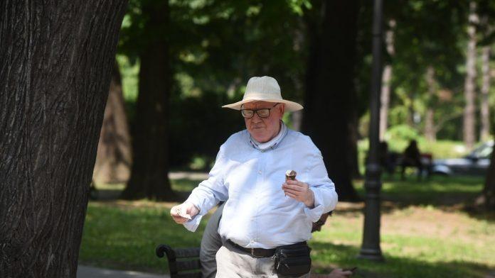 koliko-ce-novca-dobiti-penzioneri-koji-imaju-penziju-manju-od-45.000-dinara?-povecanje-moguce-do-kraja-godine