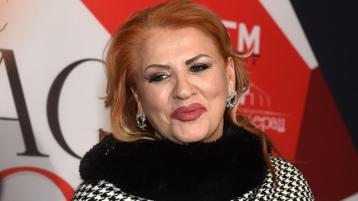 “sa-snajkom-necu-pod-isti-krov”-cana-iskreno-o-sinu-luki:-odmah-mu-rekla-jednu-stvar,-a-tice-se-devojke “sa-snajkom-necu-pod-isti-krov”-cana-iskreno-o-sinu-luki:-odmah-mu-rekla-jednu-stvar,-a-tice-se-devojke