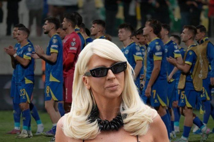 istorijsko-pomirenje-karleuse-s-bosancima:-pred-mundijal-dobila-dres-fudbalske-reprezentacije,-pogledajte-sta-je-uradila!-(video)