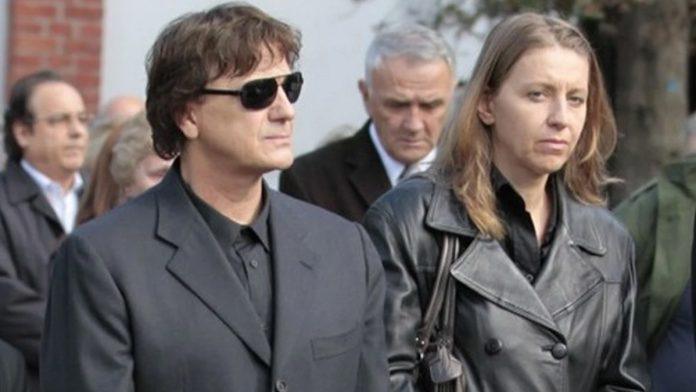 ova-profesorka-geografije-je-zena-zdravka-colica-retko-je-vidamo-u-javnosti,-imaju-dve-prelepe-cerke