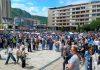 CELO UŽICE DOŠLO DA IH GLEDA, PREDIVNI PRIZORI! Zaplesala 943 maturanta, a onda je nastao haos kad je zasviralo kolce! (FOTO/VIDEO) celo-uzice-doslo-da-ih-gleda,-predivni-prizori!-zaplesala-943-maturanta,-a-onda-je-nastao-haos-kad-je-zasviralo-kolce!-(foto/video)