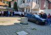 TRAŽE OSLOBAĐANjE SVOJIH DIREKTORA: Protesti zaposlenih ispred zdravstvenih i obrazovnih ustanova na centralnom KiM traze-oslobadanje-svojih-direktora:-protesti-zaposlenih-ispred-zdravstvenih-i-obrazovnih-ustanova-na-centralnom-kim