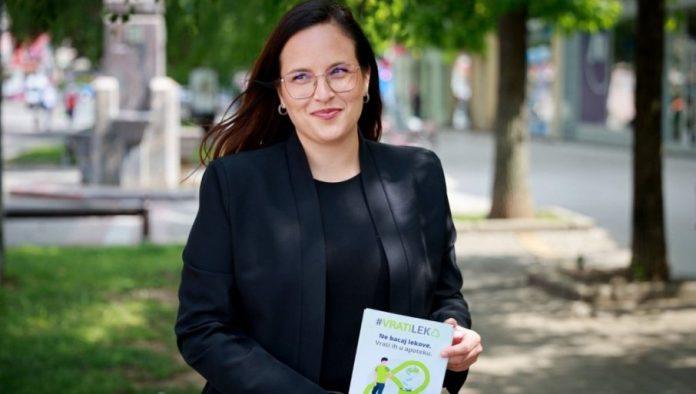 pavkov-najavila-pilot-projekat-za-upravljanje-farmaceutskim-otpadom:-ne-bacaj-lekove,-vrati-ih-u-apoteku
