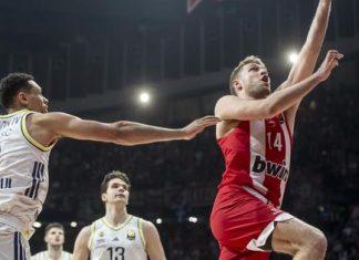 OLIMPIJAKOS – FENERBAHČE Dorsi zapalio Atinu, crveno-beli razbijaju prvaka Evrope! /VIDEO/ olimpijakos-–-fenerbahce-dorsi-zapalio-atinu,-crveno-beli-razbijaju-prvaka-evrope!-/video/